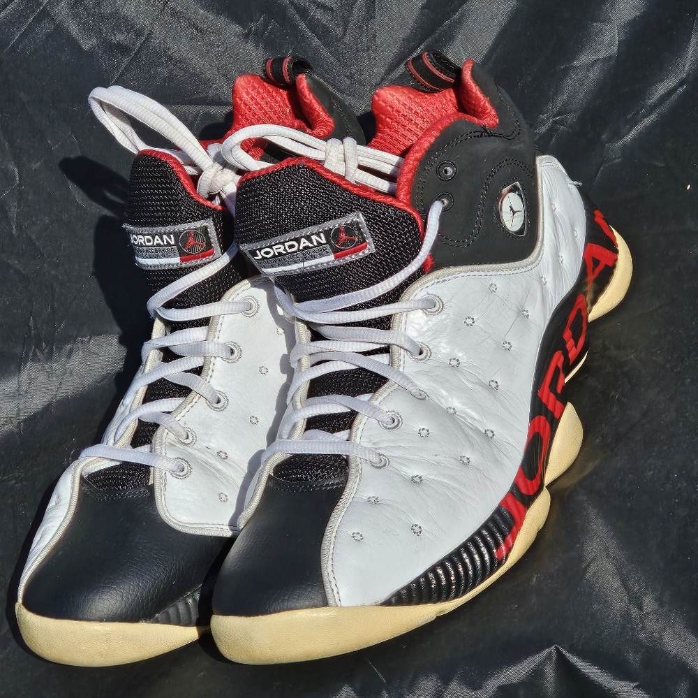 Air Jordan Jumpman Team 2 Chicago Sneakers 819175-101 Men's Size US 11